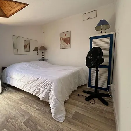 Pavillon 4 Pers. A Saint Pierre La Mer, Parking, Terrasse - Fr-1-619-154