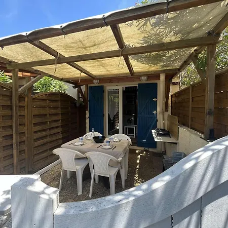 Pavillon 4 Pers. A Saint Pierre La Mer, Parking, Terrasse - Fr-1-619-154