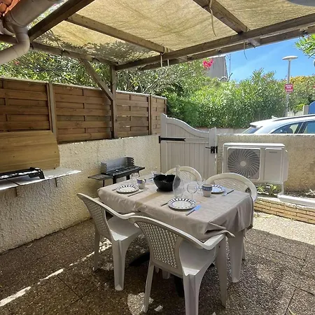 Pavillon 4 Pers. A Saint Pierre La Mer, Parking, Terrasse - Fr-1-619-154